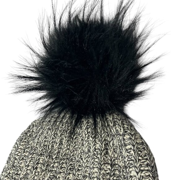 Love Your Melon Aztec Black Grey Natural Pom Beanie Comfy Hat‎ Cotton - Picture 3 of 5